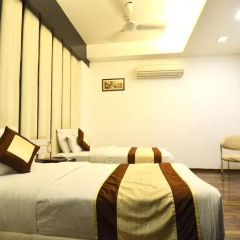 Hotel Metro View 3* Номер Делюкс с различными типами кроватей
