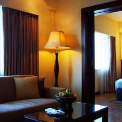 Отель Ramada Plaza by Wyndham Bangkok Menam Riverside 5* Люкс с различными типами кроватей фото 10