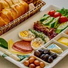 Plus Hotel Cihangir Suites Стамбул питание