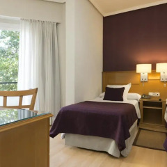 Hotel Trafalgar 3* Стандартный номер с разными типами кроватей фото 12