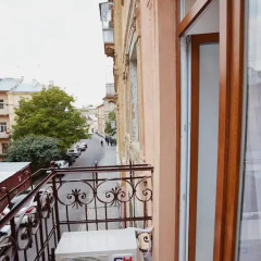 Гостиница Crystal Apartments Украина, Львов - отзывы, цены и фото номеров - забронировать гостиницу Crystal Apartments онлайн балкон