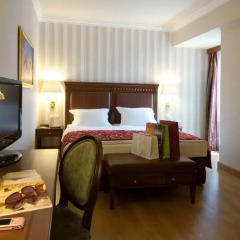 Electra Hotel Athens 4* Улучшенный номер с двуспальной кроватью фото 6