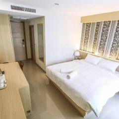 Отель Ocean And Ole Patong 3* Номер Делюкс фото 10