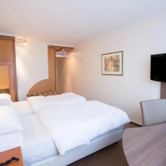 Crowne Plaza Frankfurt Congress Hotel 4* Стандартный номер с различными типами кроватей