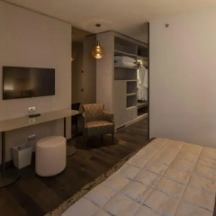 Отель Hyatt Centric Murano Venice 4* Улучшенный номер с различными типами кроватей фото 6