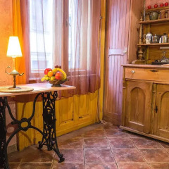 Апартаменты Central Market Apartment в номере