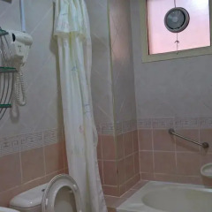 Отель Al Salam Inn Hotel Suites ОАЭ, Шарджа - отзывы, цены и фото номеров - забронировать отель Al Salam Inn Hotel Suites онлайн ванная