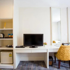 Отель Aphrodite Inn Bangkok 3* Номер Делюкс с различными типами кроватей фото 16