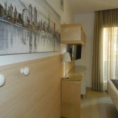 Отель Hostal House комната для гостей фото 5