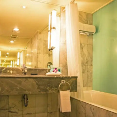 Отель Novotel Bangkok On Siam Square 4* Стандартный номер с различными типами кроватей фото 4