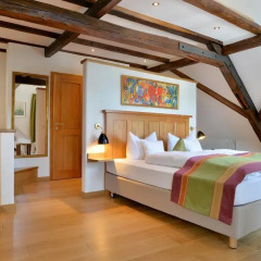 Hotel Haus Lipmann In Beilstein Germany From 114 Photos