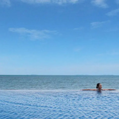 Отель Sara Beachfront Boutique Resort бассейн фото 2