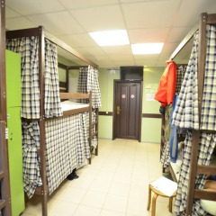 Hostel Tovarisch Кровать в мужском общем номере с двухъярусной кроватью фото 4