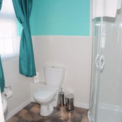 Отель Edenfield Guest House 3* Люкс повышенной комфортности с различными типами кроватей фото 6
