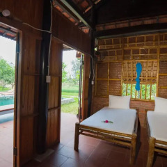 Отель Tra Que Flower Homestay Кровать в общем номере с двухъярусной кроватью фото 4