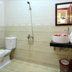 Отель Homestay May Trang Хойан ванная