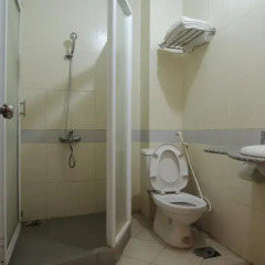 Dong Khanh Hotel 2* Стандартный номер с различными типами кроватей фото 9