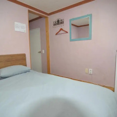 Yakorea Hostel Itaewon Сеул комната для гостей фото 5