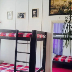 Loft Hostel Minsk Кровать в общем номере с двухъярусной кроватью фото 4