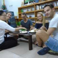 Отель Ms. Yang Homestay с домашними животными