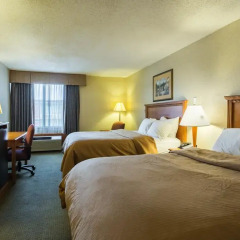 Отель Clarion Inn and Summit Center 2* Стандартный номер с различными типами кроватей