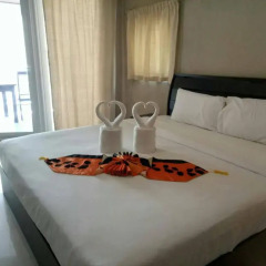 Отель Jomtien Plaza Residence 3* Номер Делюкс с различными типами кроватей фото 9