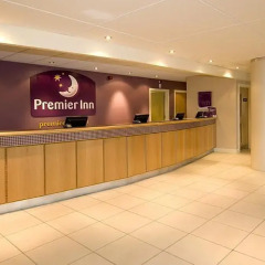 Отель Premier Inn Manchester Airport Runger Lane South интерьер отеля