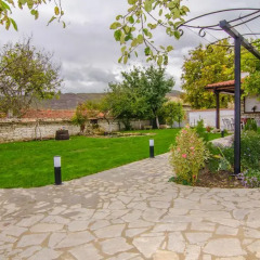 Отель Guest House Villa Elma Болгария, Шумен - отзывы, цены и фото номеров - забронировать отель Guest House Villa Elma онлайн фото 4