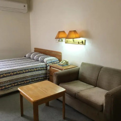 Tamuning Plaza Hotel 2* Стандартный номер с разными типами кроватей фото 3