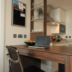 Отель Staybridge Suites London- Stratford Люкс с различными типами кроватей фото 4