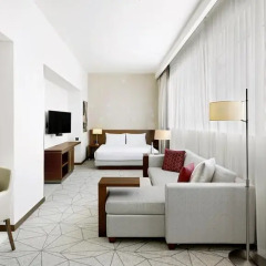 Отель Hyatt Place Dubai/Al Rigga 4* Люкс фото 2