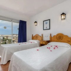 Отель Apartamentos Embajador Испания, Фуэнхирола - отзывы, цены и фото номеров - забронировать отель Apartamentos Embajador онлайн спа фото 2
