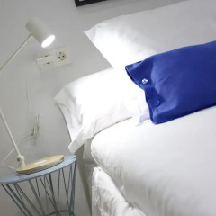Апартаменты Marina Beach Apartment комната для гостей