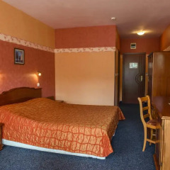 Hotel Kiparis Alfa 3* Стандартный номер с двуспальной кроватью фото 4