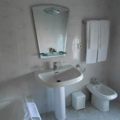 Отель Habitaciones Ninfa ванная
