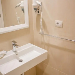 Hotel Luxury 4* Номер Делюкс с различными типами кроватей фото 24