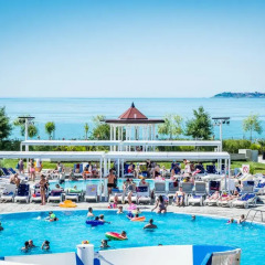 Отель Premier Fort Cuisine Full Board Свети Влас бассейн