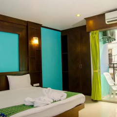 Hawaii Patong Hotel 3* Улучшенный номер с двуспальной кроватью фото 8