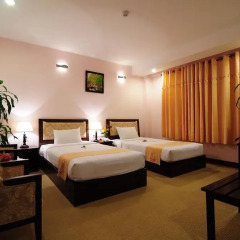 Dong Kinh A Hotel 3* Улучшенный номер с различными типами кроватей фото 2