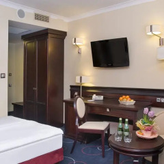 Hotel Admirał 4* Стандартный номер с различными типами кроватей