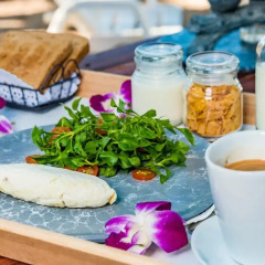 Отель Thai Kamala Beach Front Улучшенный номер двуспальная кровать фото 20