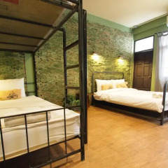 Niras Bankoc Cultural Hostel Стандартный номер с различными типами кроватей фото 2
