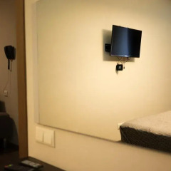 Отель All Seasons Hotel on Freedom Square Грузия, Тбилиси - отзывы, цены и фото номеров - забронировать отель All Seasons Hotel on Freedom Square онлайн удобства в номере фото 2