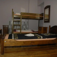 Hostel Mleczarnia Кровать в женском общем номере с двухъярусной кроватью фото 3