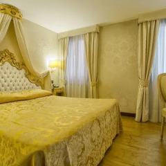 Hotel Noemi 3* Улучшенный номер с различными типами кроватей фото 14