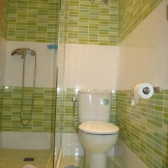 Отель Hostal Abril Стандартный номер с различными типами кроватей фото 16