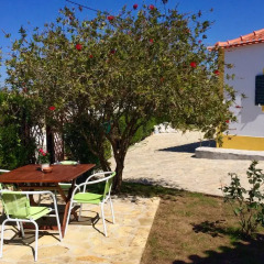 Отель Casas da Lagoa
