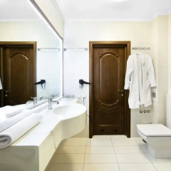 Гостиница Фраполли 4* Улучшенный номер фото 4
