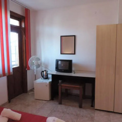 Отель Guest House Bakish Obzor Болгария, Аврен - отзывы, цены и фото номеров - забронировать отель Guest House Bakish Obzor онлайн удобства в номере