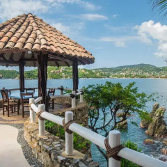 Отель Villa El Murmullo by La Casa Que Canta 4* Вилла с различными типами кроватей